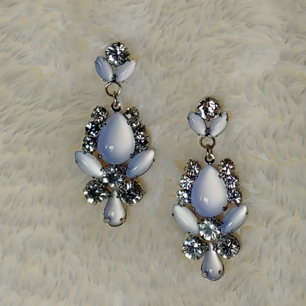 Premier Designs "Dreamy" Earrings